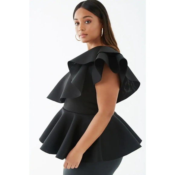 1x-3x Plus Size One-Shoulder Flounce Top - Picture 4 of 7